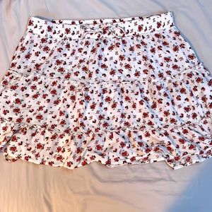 Rue21 Flower designed Skirt L